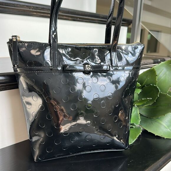 Kate Spade genuine patent leather polkadot embossed shoulder tote handbag purse - Picture 2 of 10